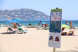 Mor ofegat un banyista de 65 anys a la platja de Santa Margarida de Roses