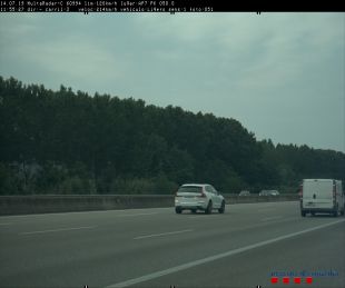 Detingut un home per circular a 214 km/h a l'AP-7 a Salt