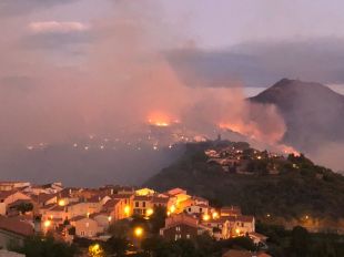  Controlat l'incendi de Banyuls de la Marenda 
