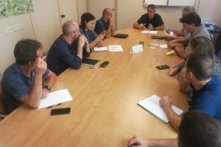 Salt i Bescanó posaran fi a les aglomeracions de cotxes a la zona de bany de la Pilastra