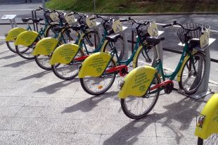 Girona vol oferir gratis la Girocleta per a joves de 16 anys i el servei d'autobús per acompanyament escolar