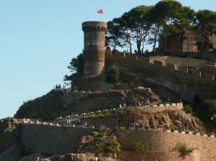 Neix el festival Nits a dalt de Vila amb escenari a l'església de Sant Vicenç de Tossa