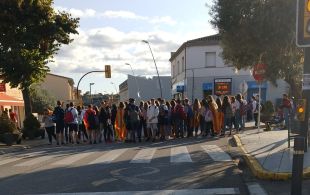 Una protesta talla l'N-141 a Bescanó i la C-66 a Celrà