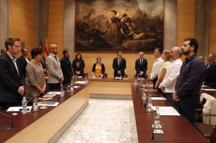 La Diputació de Girona alerta que la democràcia ''està tocada de mort''