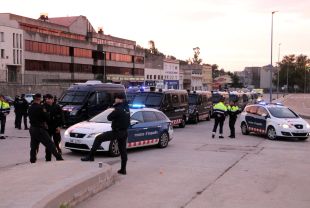 Ampli dispositiu policial per evitar un nou tall a la Jonquera