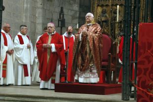 El Bisbat de Girona recomana a persones grans o amb risc que segueixin la missa a distància