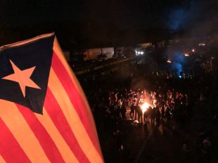 Estranys en la nit
