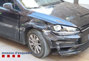 S'accidenta a Sant Pere Pescador i acaba detingut per duplicar la taxa d'alcohol permesa