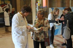El Trueta fa una campanya de sensibilització per als pacients i familiars sobre la prevenció de caigudes