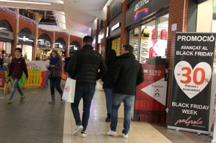 Més de 60 comerços de l'Espai Gironès ja ofereixen descomptes pel Black Friday