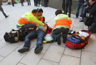 El 97% dels municipis de les comarques gironines tindran desfibril·ladors automàtics