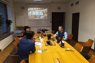 Acció comercial a tres països nòrdics per donar a conèixer els vins de la DO Empordà 