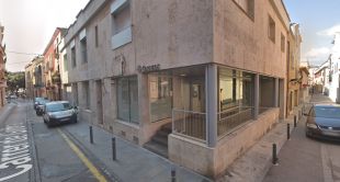 Acusen el director de correus de Sant Feliu de Guíxols d'assetjar a les treballadores