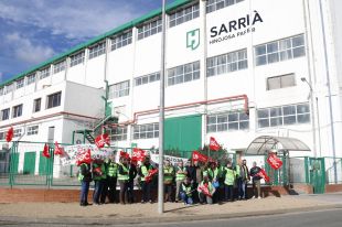 Treballadors d'Hinojosa de Sarrià de Ter protesten per l'acomiadament d'un delegat sindical