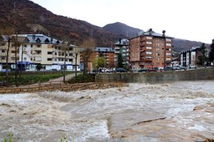 Les pluges fan créixer els cabals del Ter, el Llobregat i la Garona al Ripollès