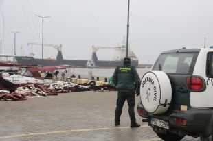 Suspesa fins demà la recerca de l'home desaparegut al port de Palamós