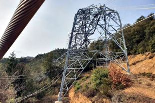 Les torres caigudes de la MAT a Sant Hilari no estaran reparades fins d'aquí tres mesos
