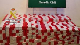 Intervingudes 2.180 caixes de tabac de contraban a la Jonquera valorades en més d'11.000 euros 