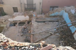 Enderroquen dos edificis a Arbúcies on es construirà el centre de divulgació del vescomtat de Cabrera 