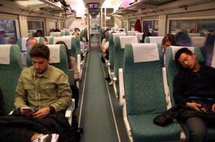 Renfe atribueix els retards de l'Euromed als estralls del Gloria