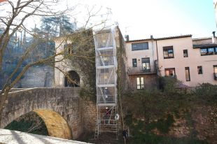 Girona comença les obres d’arranjament de les cobertes dels equipaments municipals