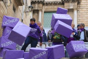 Escenifiquen a Girona les dificultats de les dones per aconseguir igualtat de sexe a la feina