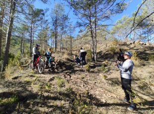 Un grup ecologista rebutja la instal·lació d'un complex per a ciclistes a Ripoll