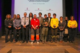 Les institucions gironines reconeixen les dones que treballen en cossos d'emergència
