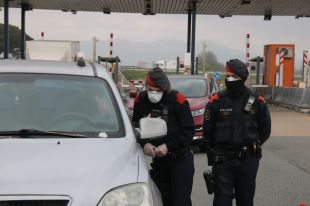 Interior dobla els efectius i controls dels mossos fins dilluns per evitar desplaçaments a segones residències
