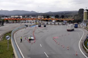 L'Estat estudia com mantenir part de les cabines de l'AP-7 a la Jonquera per a controls excepcionals 