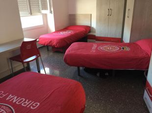 El Girona FC posa Les Hortes a disposició de l'Ajuntament per allotjar famílies vulnerables