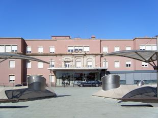 La Fundació Salut Empordà registra un nou cas de coronavirus i frega els 300 contagis