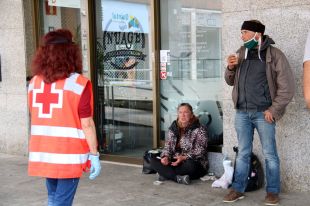 La Creu Roja atén més de 29.800 gironins vulnerables arran de la crisi del coronavirus