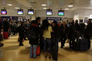 La proposta perquè Ryanair es quedi a Girona podria comportar la construcció d'una escola de pilots