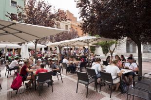 Figueres no cobrarà la taxa d’ocupació de via pública durant l’estiu 
