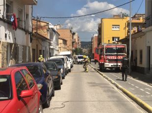 S'incendia una casa abandonada a Salt