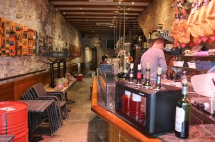 Desconcert entre bars i restaurants de Girona que no han rebut indicacions per ampliar les terrasses