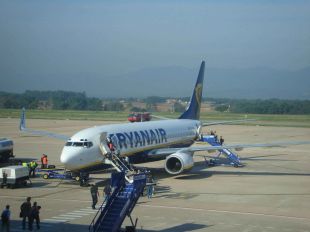 CiU i el PP acorden no apujar les taxes de l'aeroport de Girona durant el 2013