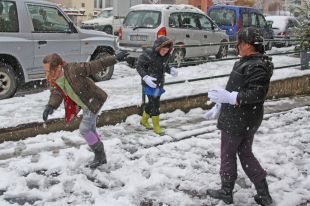 Les nevades continuaran tot el dia i es traslladaran cap a la meitat sud del litoral i Prelitoral