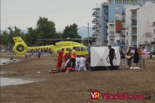 Mor el nen de 6 anys que estava en estat crític després d'ofegar-se a la platja de Roses