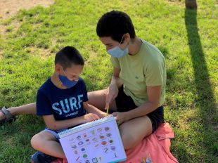 Girona impulsa un servei per a nens i joves amb necessitats educatives especials que s'han quedat sense casal
