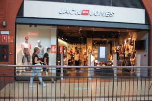 Torna la marca Jack&Jones a l'Espai Gironès