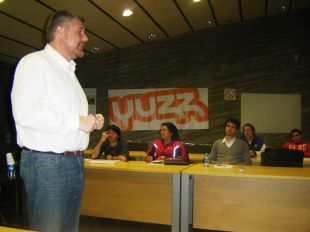 Josep Lluís Cano inicia el cicle de masterclass del programa Yuzz a Girona  