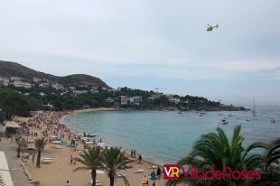 Dos ferits en un accident amb motos d'aigua a l'Almadrava de Roses