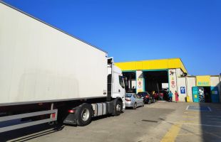 Asetrans reclama que camions i autobusos no hagin de passar dues ITV en dos mesos fruit de la pandèmia
