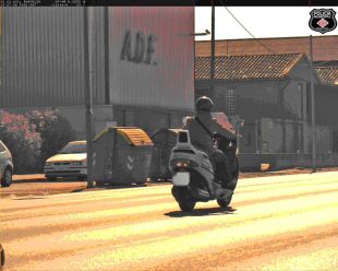 Enxampen un motorista circulant a 121 km/h en plena zona urbana de Girona 