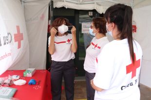 Obren els equipaments per a aïllar temporers gironins amb coronavirus