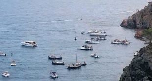 Una actuació policial evita la celebració d'una ''party boat'' davant la costa de Palafrugell