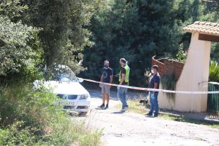 Troben un home mort d'un tret en un camí forestal de Calonge