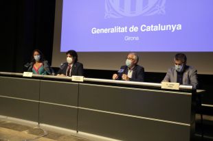 Girona i Salt tanquen parcs infantils, equipaments esportius a l'aire lliure i restringeixen l'accés a entorns naturals